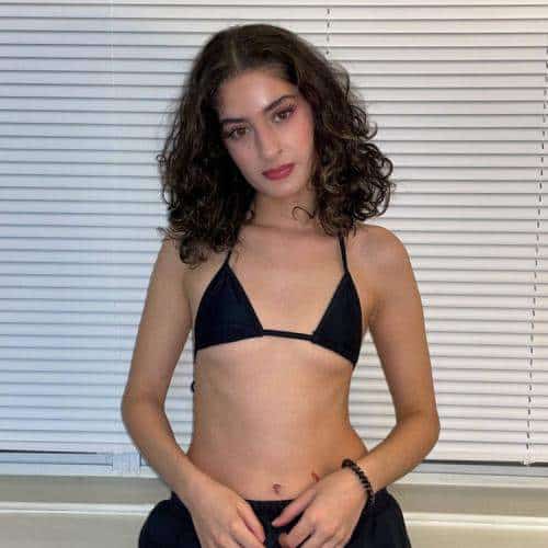 Hoffe du hast nichts gegen süße Girls :p